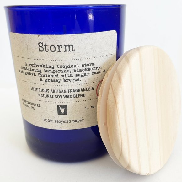 NEW Scentsational Storm Scented Natural Soy Candle - Picture 2 of 2